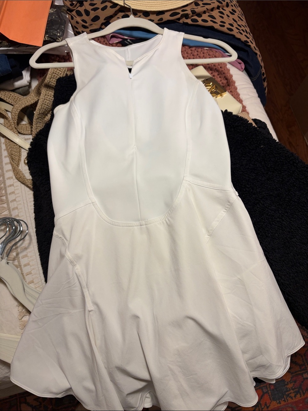 Lululemon Women’s Sleeveless A-Line Sport Dress in White - Picture 4 of 4